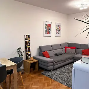 https://apartman-mm.splithotels.org